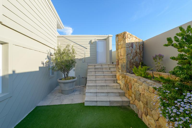 4 Bedroom Property for Sale in Camps Bay Western Cape